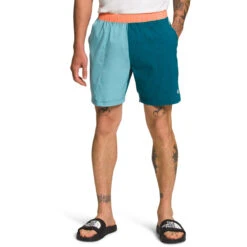 The North Face Men's Class V Pull-On Short -Patagonia Shop NF0A5A5X HOG hero 1