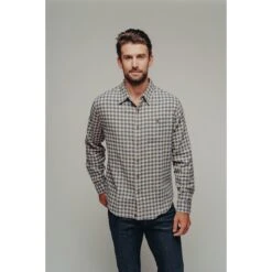 Men's Stephen Button Up Shirt -Patagonia Shop TNB Fall20 Studio St.Louis Day1 Web 153