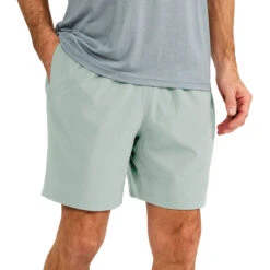 Men's Lined Breeze Short - 7.5" -Patagonia Shop lined breeze short green haze men bottom 1